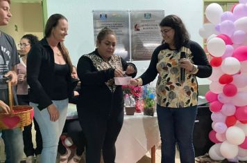 Foto - Dia das mães para as mães da Creche