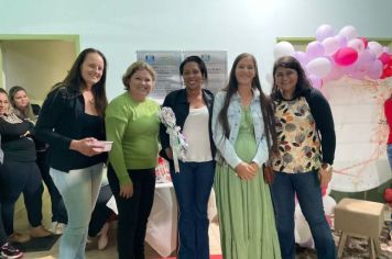 Foto - Dia das mães para as mães da Creche