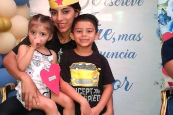 Foto - Homenagiando todas as mamães pelo o 