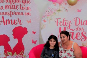 Foto - Homenagiando todas as mamães pelo o 