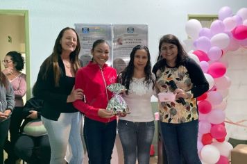 Foto - Dia das mães para as mães da Creche