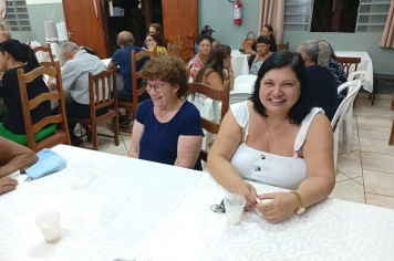 CCI promove jantar especial para idosos do SCFV