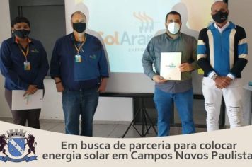 Prefeito Flávio em busca de melhorias pra cidade com energia solar
