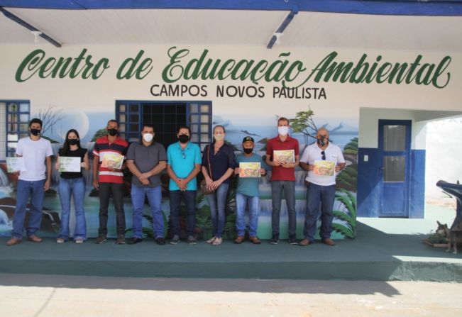 Curso de poda de arvores.